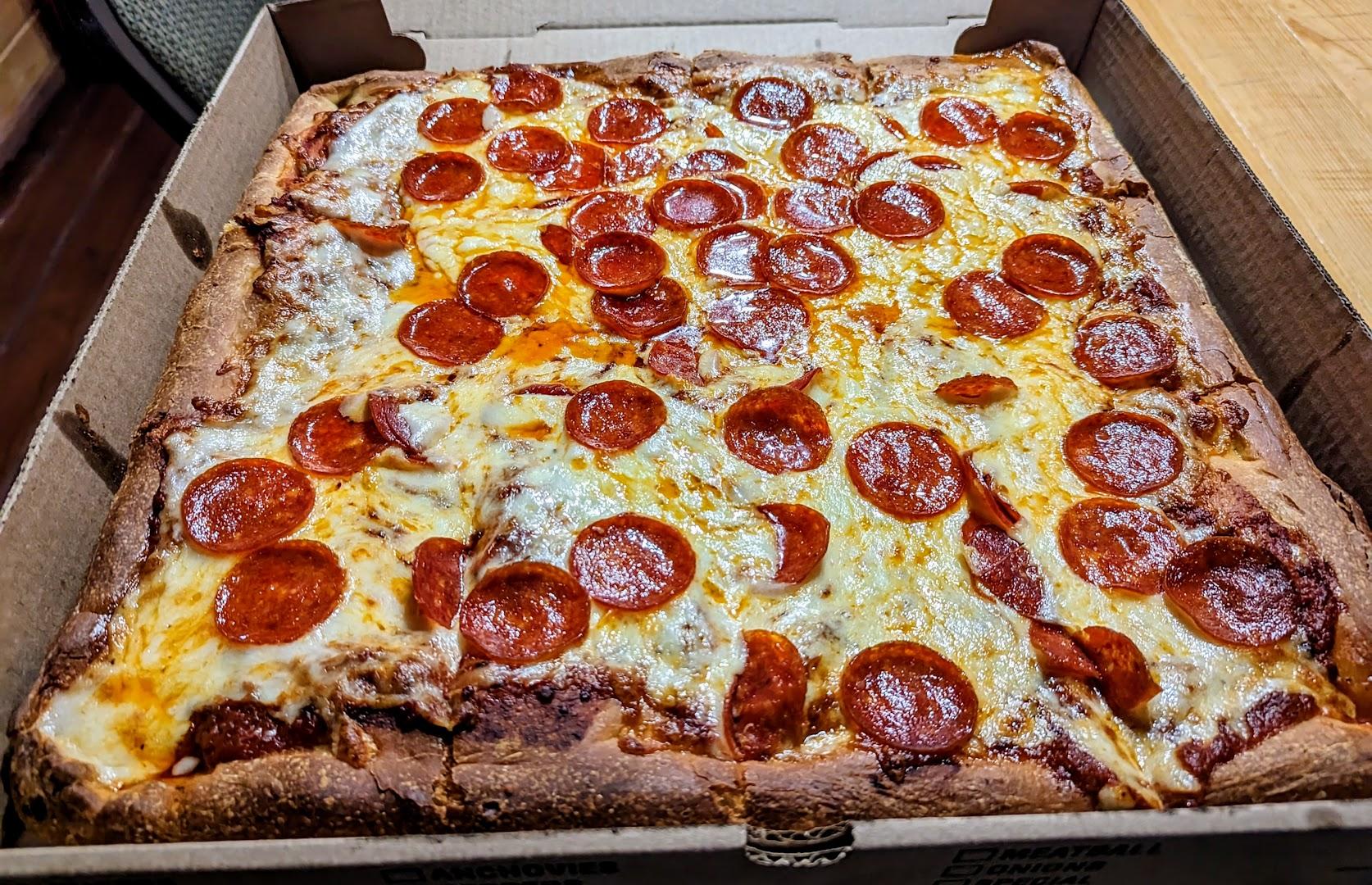 Fabio's Pizza
